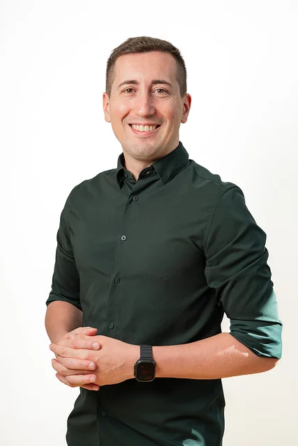team-member-image